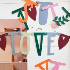 A Little Lovely Company Letterslinger 10 A Little Lovely Company Letterslinger -Kinderspeelgoedwinkel image 1838